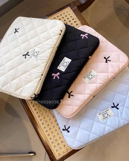 Bow Laptop sleeve